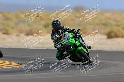 media/Oct-08-2022-SoCal Trackdays (Sat) [[1fc3beec89]]/Turn 16 (125pm)/